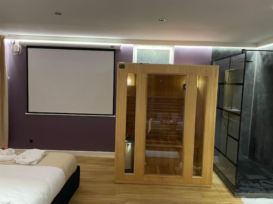 Le Cocon Des Granges - Suite Sauna Jaccuzi Spa Bonnieres-sur-Seine Dış mekan fotoğraf